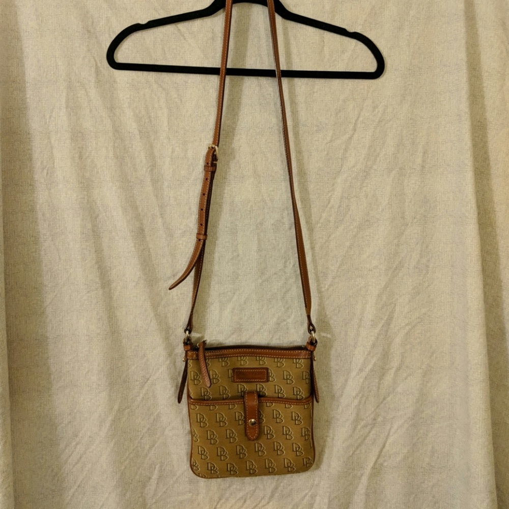 Dooney & Bourke crossbody